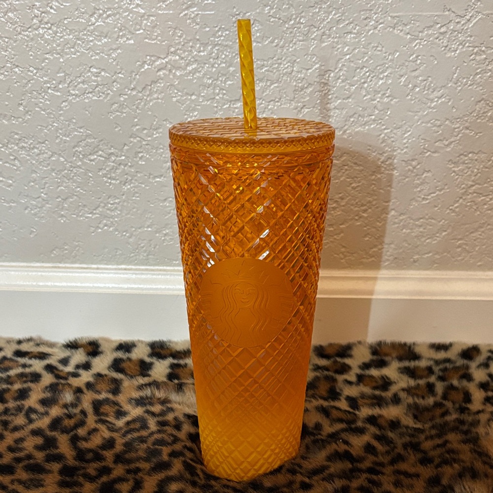 Starbucks 24oz Orange Fade Tumbler with Straw